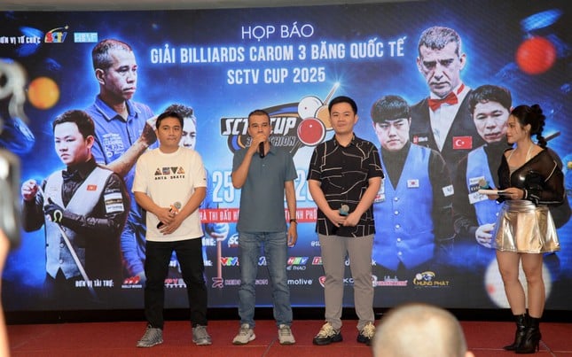 Các 'cao thủ' và ‘tay mơ’ trong nước so cơ với cơ thủ hàng đầu thế giới tại Giải Billiards Carom 3 băng Quốc tế ảnh 1