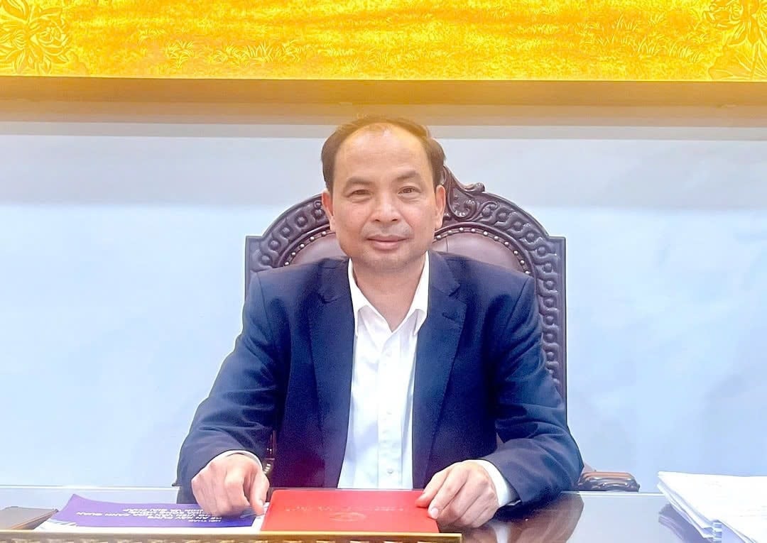លោក Nguyen Dinh Khuyen.jpg