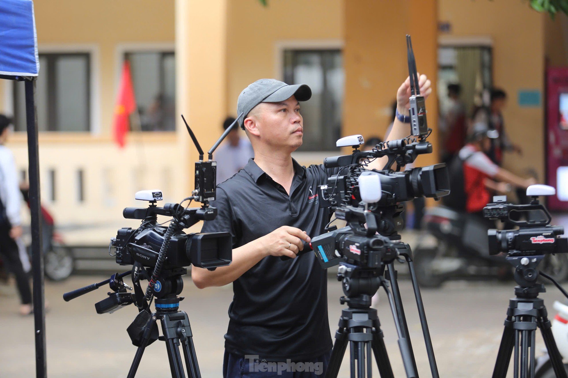 Hơn 1.000 giáo viên, học sinh chờ đón chương trình 'Nói không với thuốc lá điện tử' ảnh 13