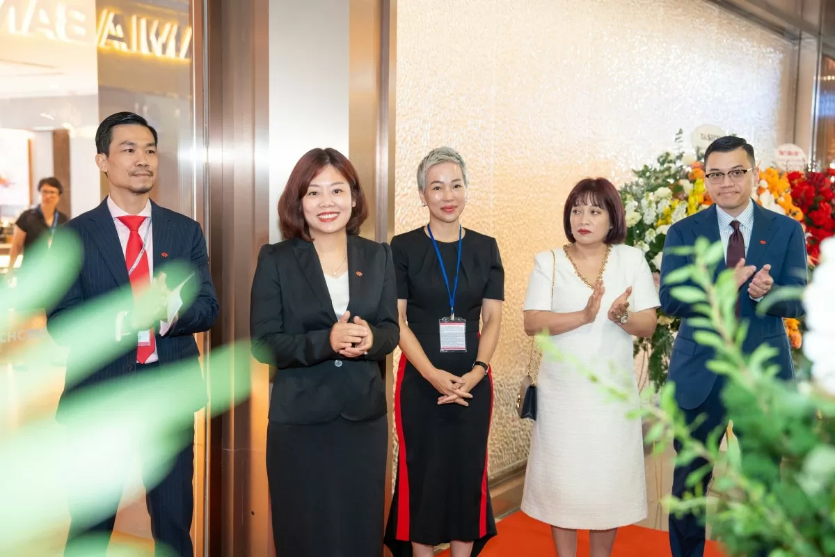 Khai trương phòng chờ Techcombank Private Lounge