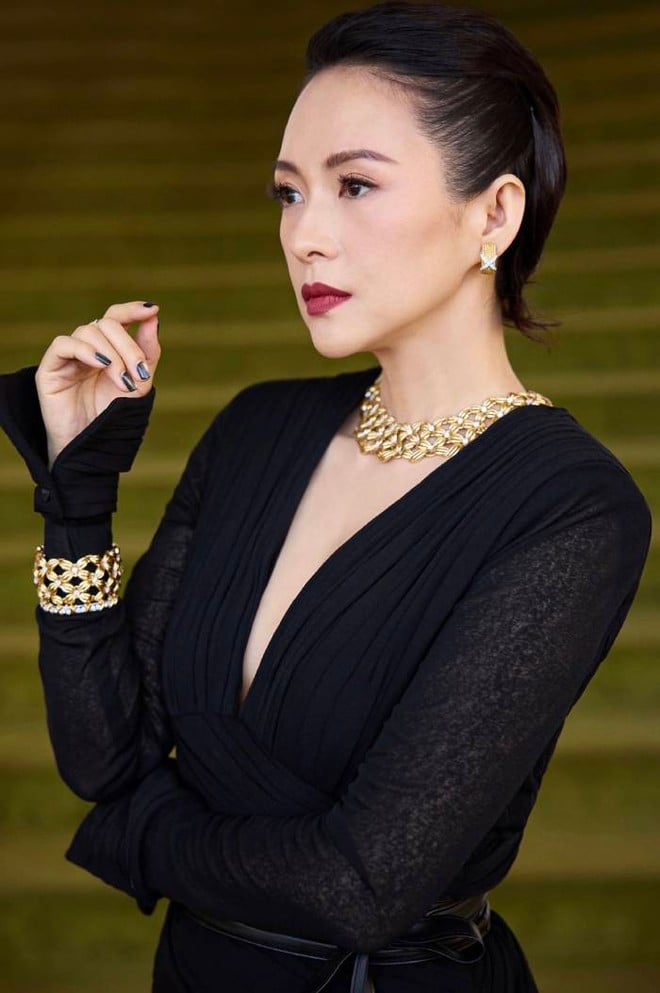 Chương Tử Di tỏa sáng trong thiết kế Công Trí tại “The Gold House Gala Awards” - Ảnh 5.