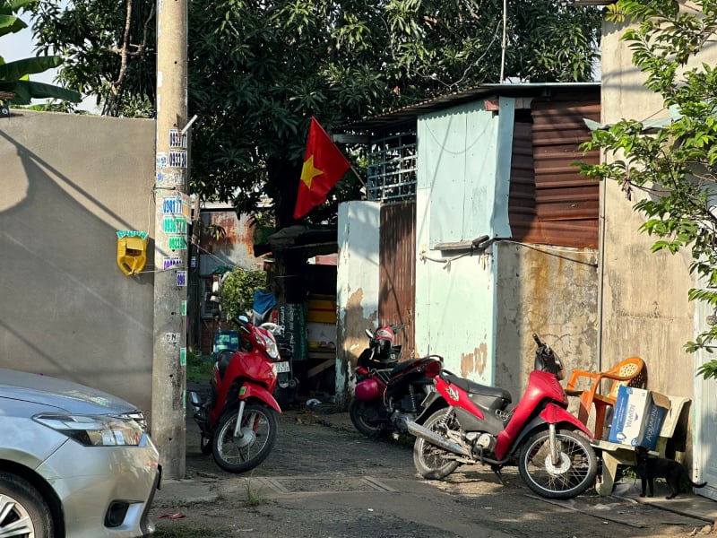 Hai người tử vong bất thường gần ruộng nước và trong phòng trọ -0