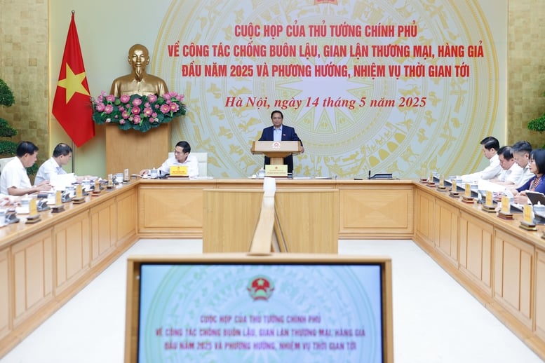 Thủ tướng: Buôn lậu, hàng giả là vấn đề lớn, phải ngăn chặn, đẩy lùi và chấm dứt- Ảnh 2.