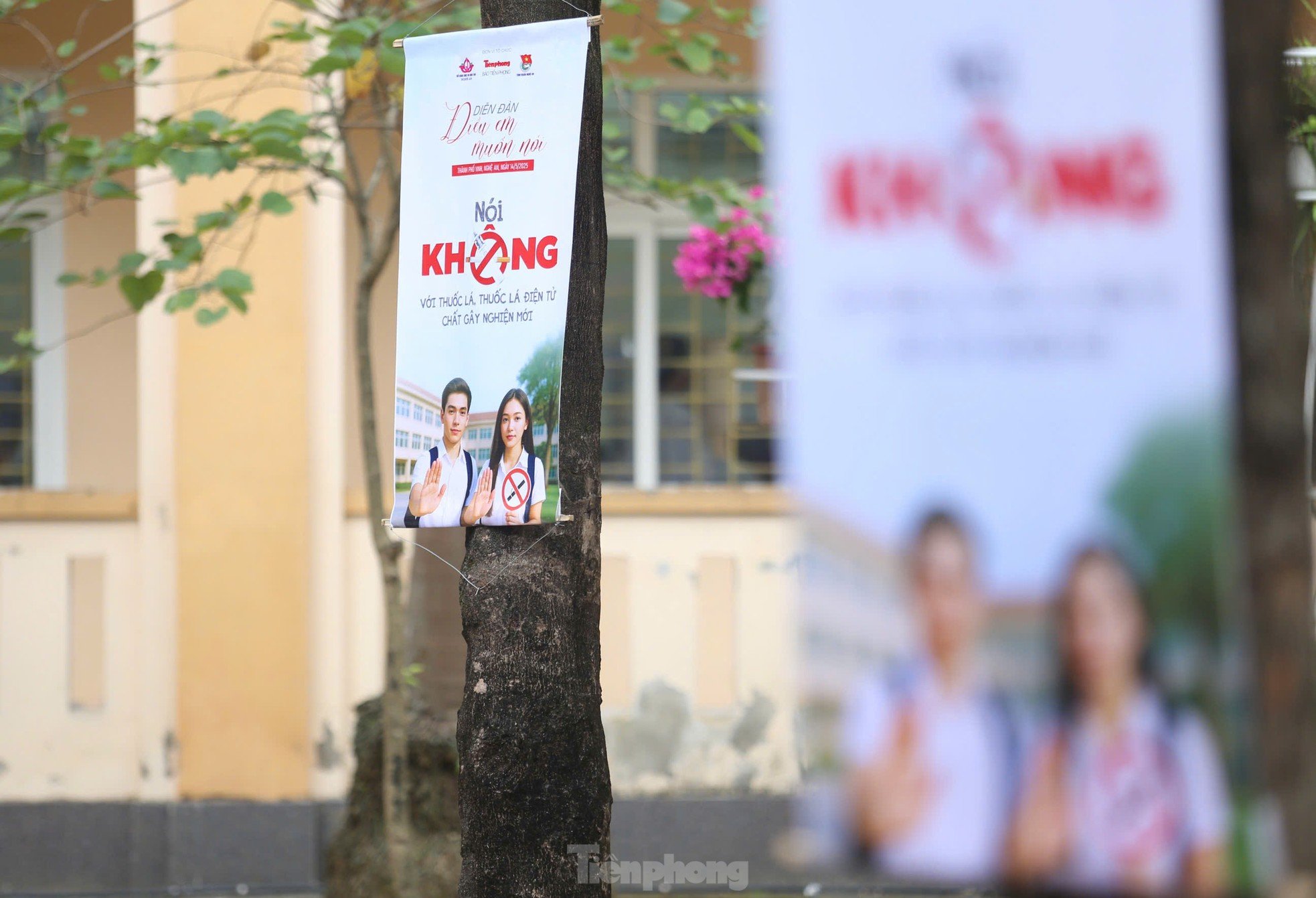 Hơn 1.000 giáo viên, học sinh chờ đón chương trình 'Nói không với thuốc lá điện tử' ảnh 16