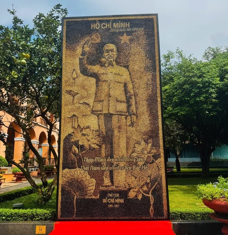 Hồ Chí Minh - Ảnh 4.
