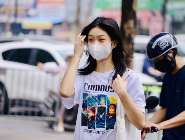 Nhiều bất ngờ trong tỷ lệ chọi vào lớp 10 Hà Nội năm nay ảnh 1