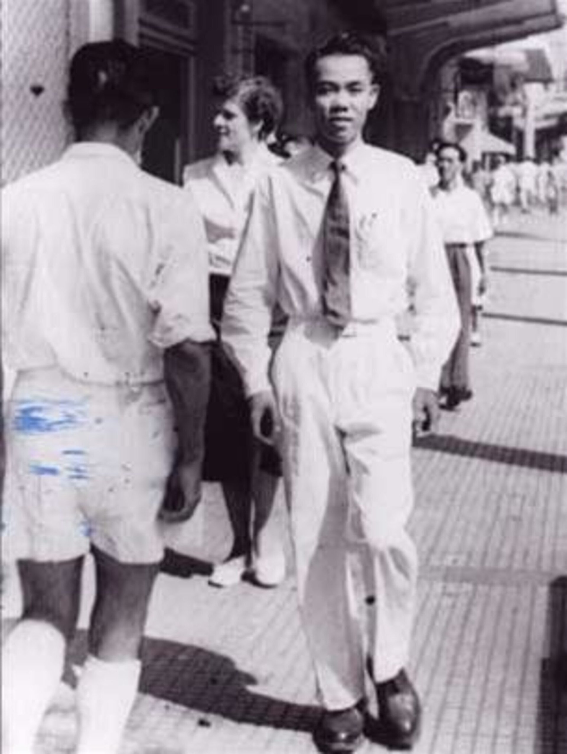 Thiếu tướng tình báo Phạm Xuân Ẩn, tên thật là Trần Văn Trung (1927-2006). Ông sinh ra tại Biên Hòa, Đồng Nai trong gia đình viên chức cao cấp.