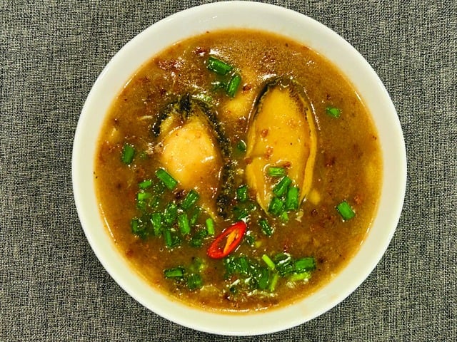 Hương vị quê hương: Cháo bào ngư Cù Lao Chàm  - Ảnh 1.