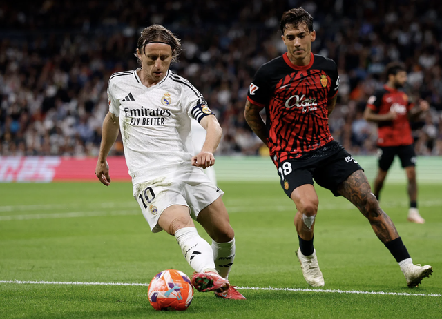 Sao trẻ lập công, Real Madrid níu giữ hy vọng đua tranh La Liga - Ảnh 1.