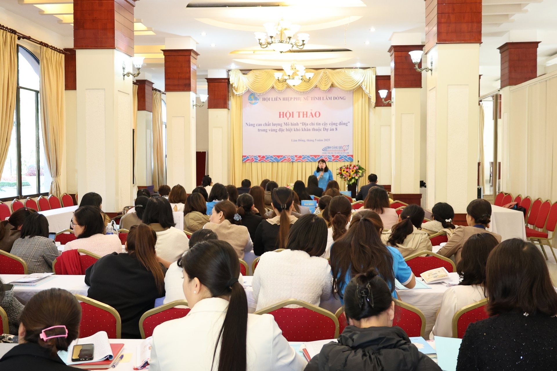 Quang cảnh hội thảo