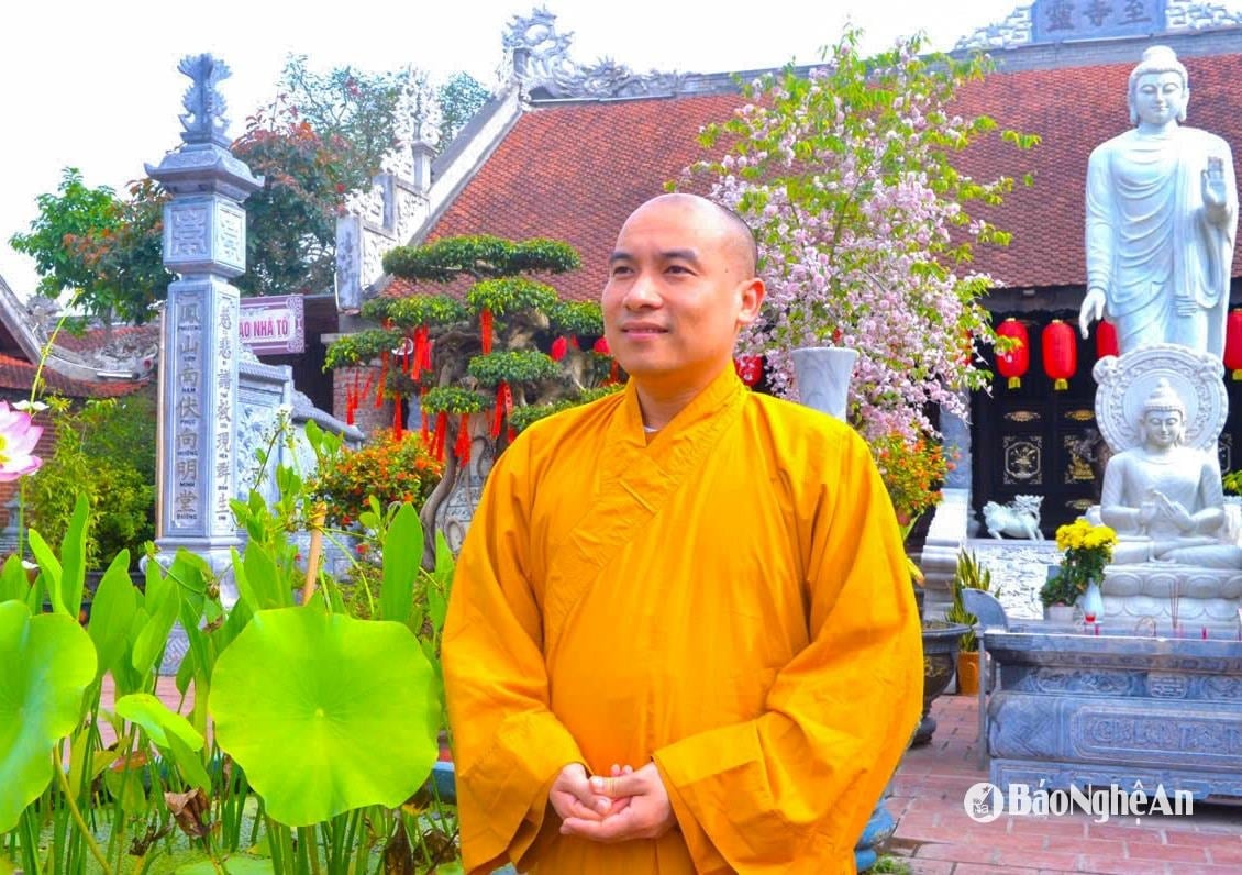 thay-thich-tue-minh-fb90bc22420aa9ef8aeff5c507aac091(1).jpg