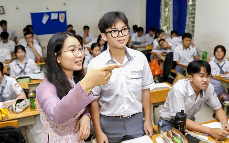 Sóc Trăng thông báo cho học sinh chuyển trường tới tỉnh mới sau hợp nhất - Ảnh 1.