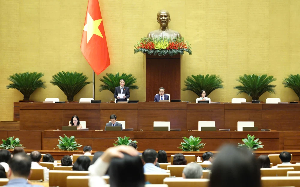 Quốc hội họp sáng 15-5. Ảnh QUANG PHÚC