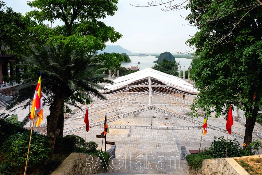 Hà Nam khẩn trương chuẩn bị Đại lễ Phật đản Vesak 2025 và lễ cung rước tôn trí xá lợi Đức Phật Thích Ca Mâu Ni tại chùa Tam Chúc
