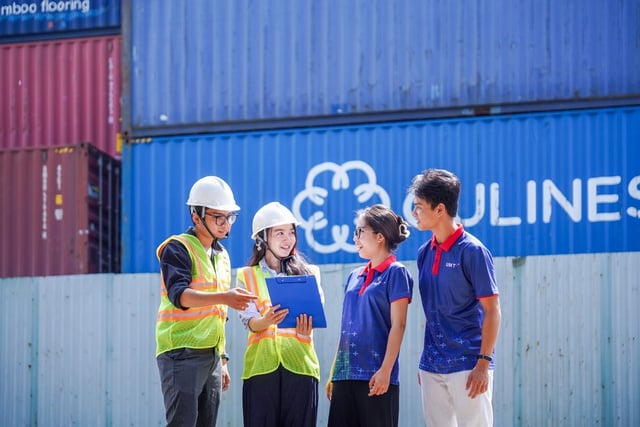 Sinh viên UMT học qua trải nghiệm: Chuyến đi thay đổi tư duy- Ảnh 4.