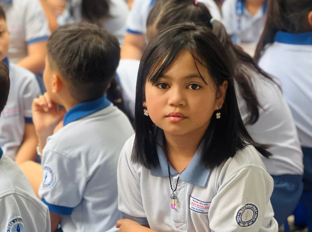 Hôm nay, chính thức đăng ký cho học sinh vào lớp 1, lớp 6 ở TPHCM - 1