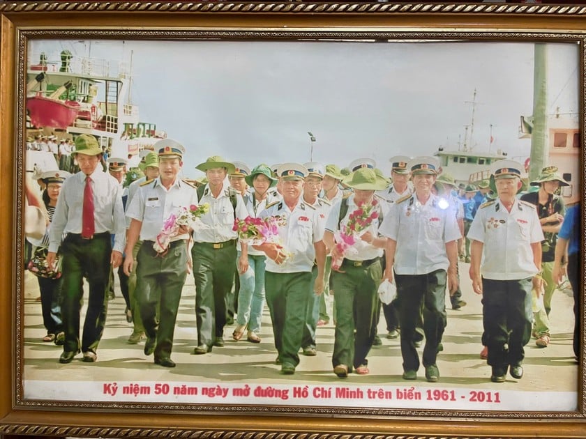 Kỷ niệm 50 năm ngày mở đường Hồ Chí Minh trên biển.
