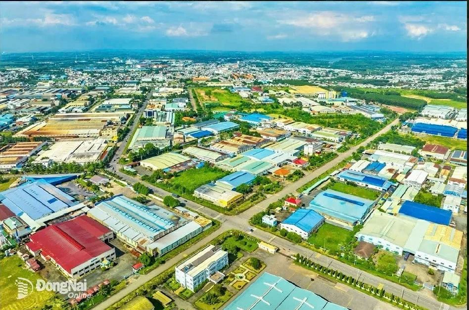 Đồng Nai là nơi tập trung nhiều khu công nghiệp lớn của cả nước. Trong ảnh: Một góc khu công nghiệp
Hố Nai.