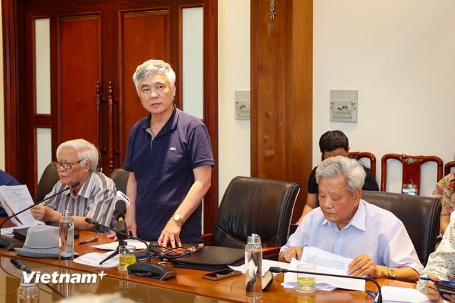 Sửa đổi, bổ sung Hiến pháp năm 2013: Xây dựng MTTQ Việt Nam gần dân hơn