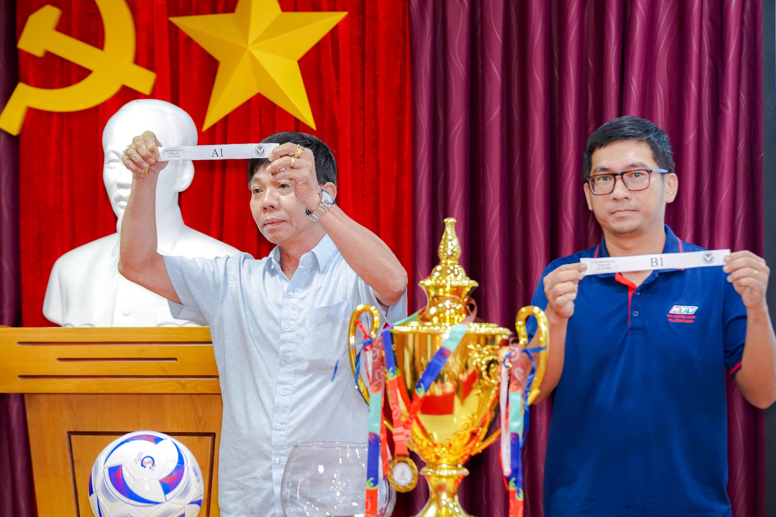 Press Cup 2025: Nóng trận 'siêu kinh điển' Việt Nam - Thái Lan trên sân Mỹ Đình- Ảnh 1.