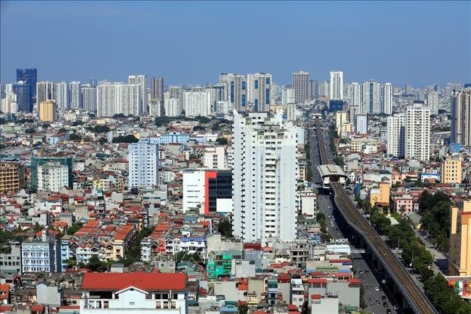 Ngày 14/5, UBND Thành phố ban hành Công văn nhằm thực hiện các biện pháp hỗ trợ hộ dân có khó khăn về đất ở, góp phần xóa bỏ nhà tạm, nhà dột nát trên địa bàn. Ảnh minh họa: Tuấn Anh/TTXVN