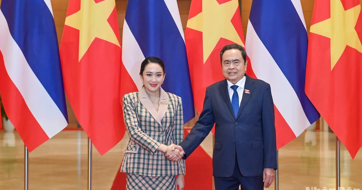 [រូបថត] ប្រធានរដ្ឋសភាលោក Tran Thanh Man ជួបជាមួយនាយករដ្ឋមន្ត្រីថៃ Paetongtarn Shinawatra