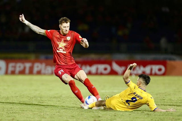 Cuộc chiến trụ hạng V-League: Biến số từ những đội an toàn- Ảnh 1.