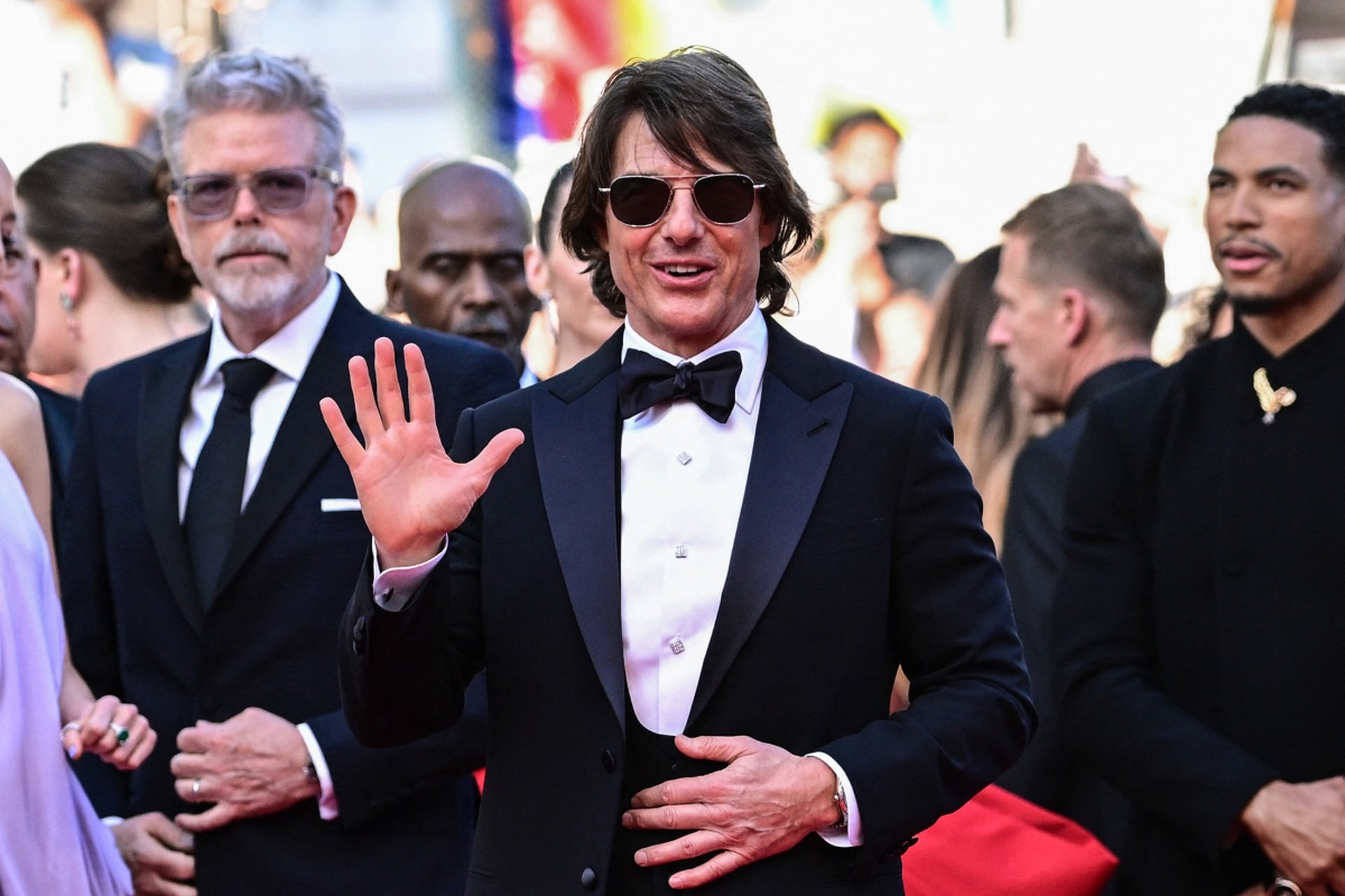 Thảm đỏ Cannes 2025: Tom Cruise phong độ và điển trai giữa dàn mỹ nhân - 2