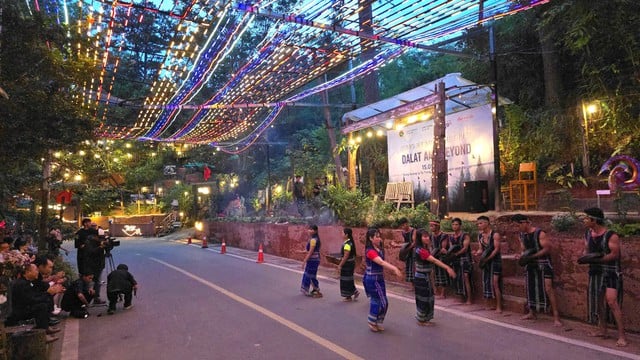 Khai trương 'Dalat and Beyond' năm 2025 trên Cung đường nghệ thuật- Ảnh 1.