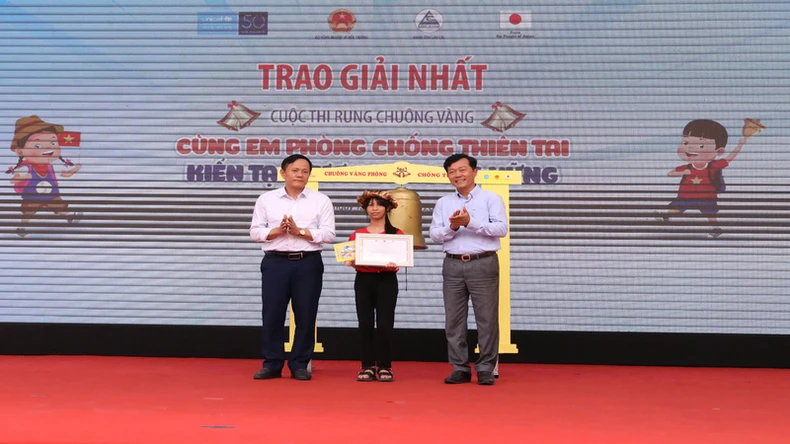 Nâng cao kiến thức cho trẻ em trước thiên tai và biến đổi khí hậu ảnh 2