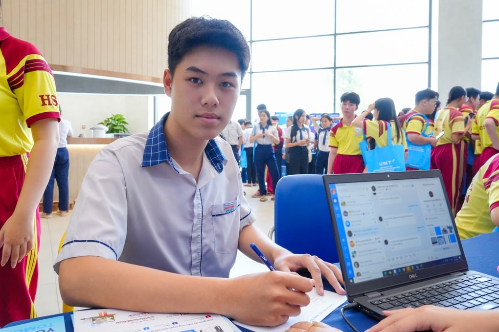 Học sinh được hướng nghiệp và tư vấn tuyển sinh tại UMT Campus Tour 2025 - 3