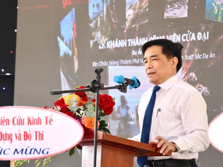Khánh thành và bàn giao 'Hành lang xanh' phòng, chống xói lở bờ biển Hội An- Ảnh 2.