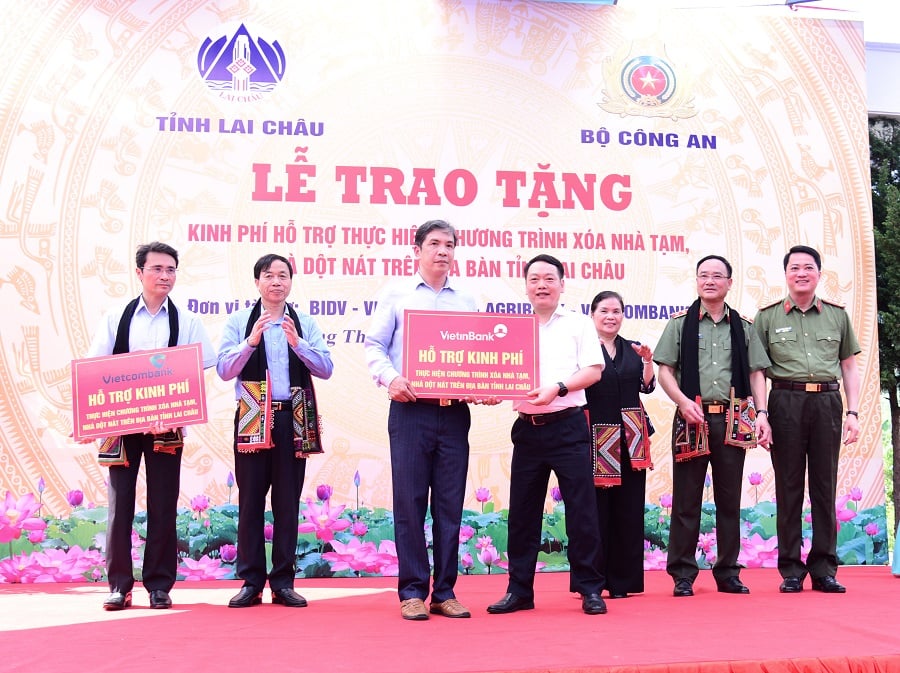 26.4 Vietin Bank Ho Tro Nha Tam, Nhan Dot Nat   Copy