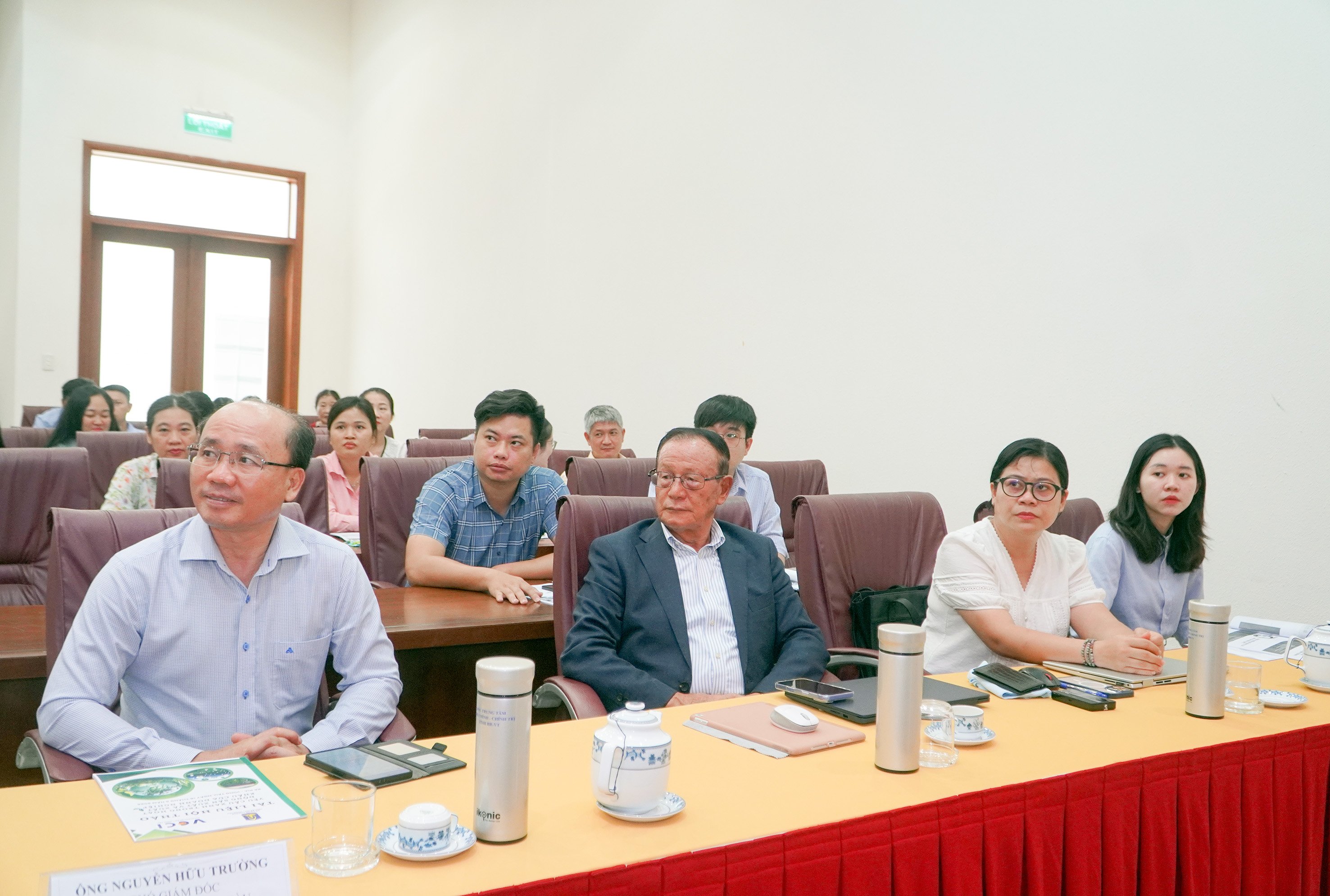 Đại diện DN, tổ chức, hiệp hội tham dự hội thảo.