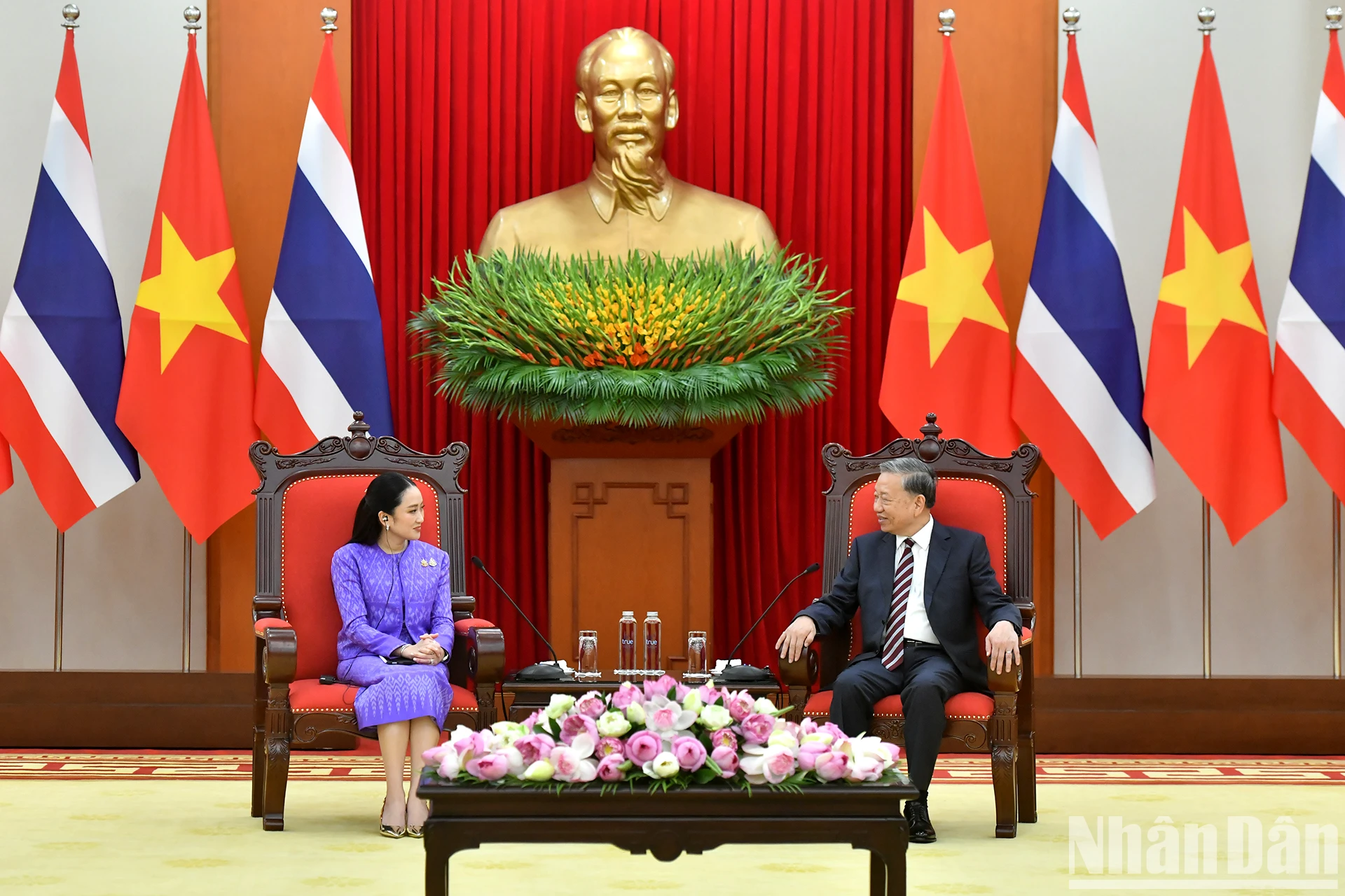 [Ảnh] Tổng Bí thư Tô Lâm tiếp Thủ tướng Vương quốc Thái Lan Paetongtarn Shinawatra ảnh 1