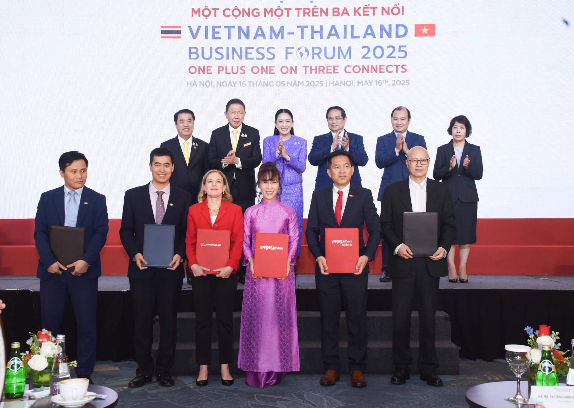[Ảnh] Thủ tướng Phạm Minh Chính và Thủ tướng Vương quốc Thái Lan Paetongtarn Shinawatra dự Diễn đàn Doanh nghiệp Việt Nam-Thái Lan 2025 ảnh 8
