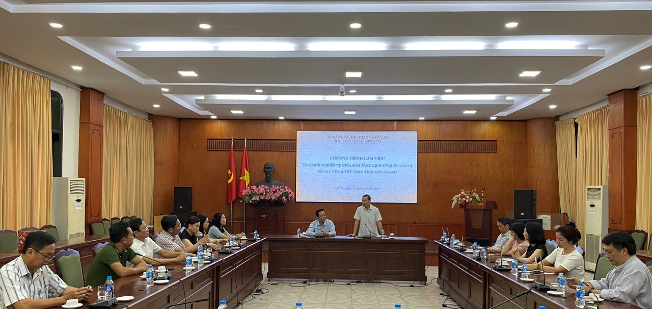 Bảo tàng Lịch sử quốc gia tiếp đón và làm việc với đoàn công tác Sở Văn hóa và Thể thao tỉnh Kiên Giang