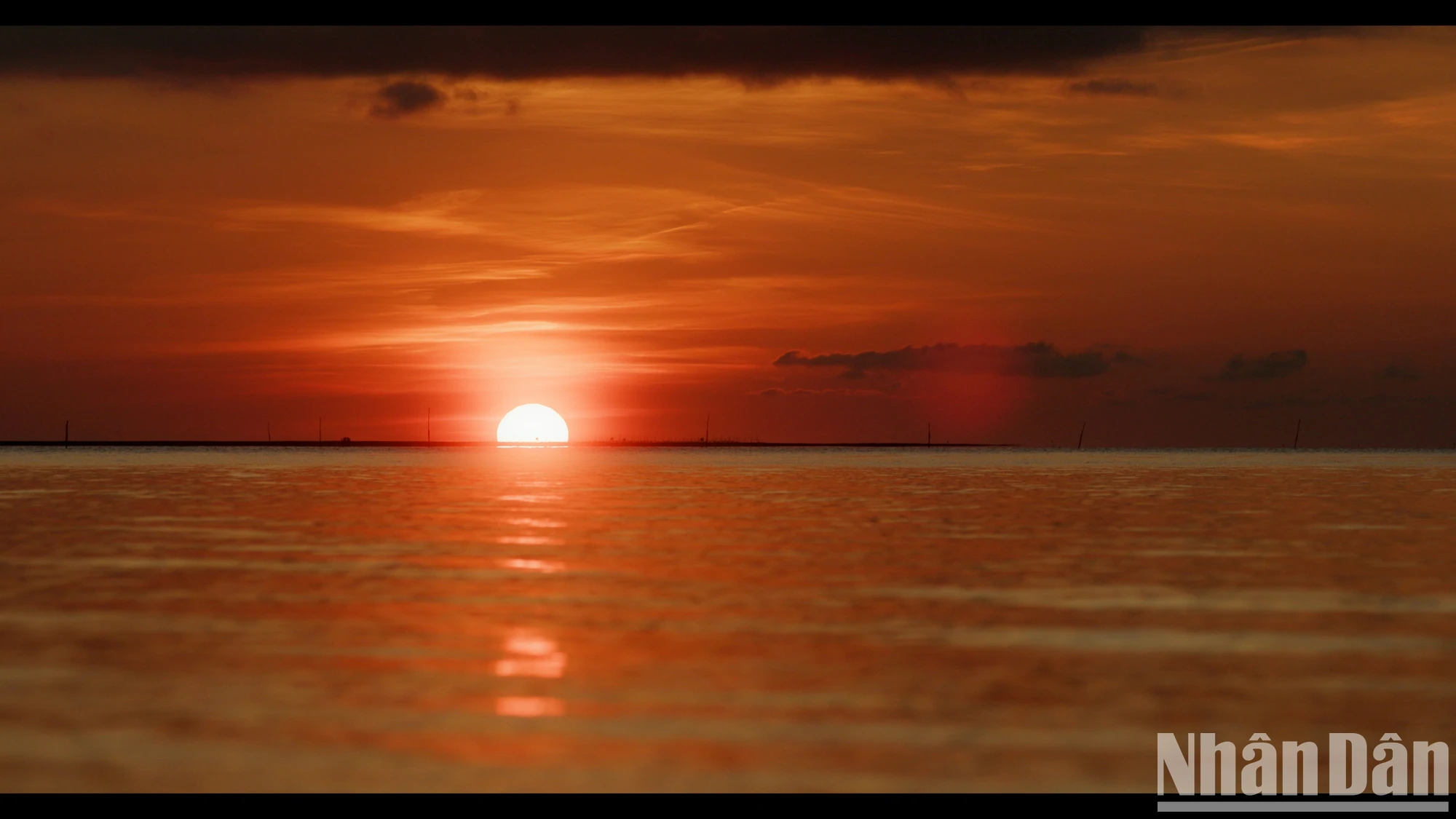Dawn on Ba Dong រូបថត ១