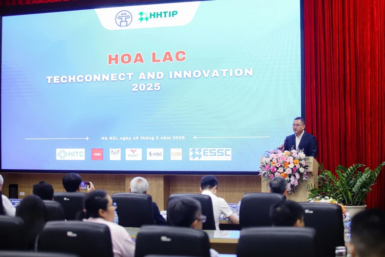 ការភ្ជាប់ដើម្បីនាំយកបច្ចេកវិទ្យាខ្ពស់ទៅកាន់ទីផ្សារ រូបថត ១