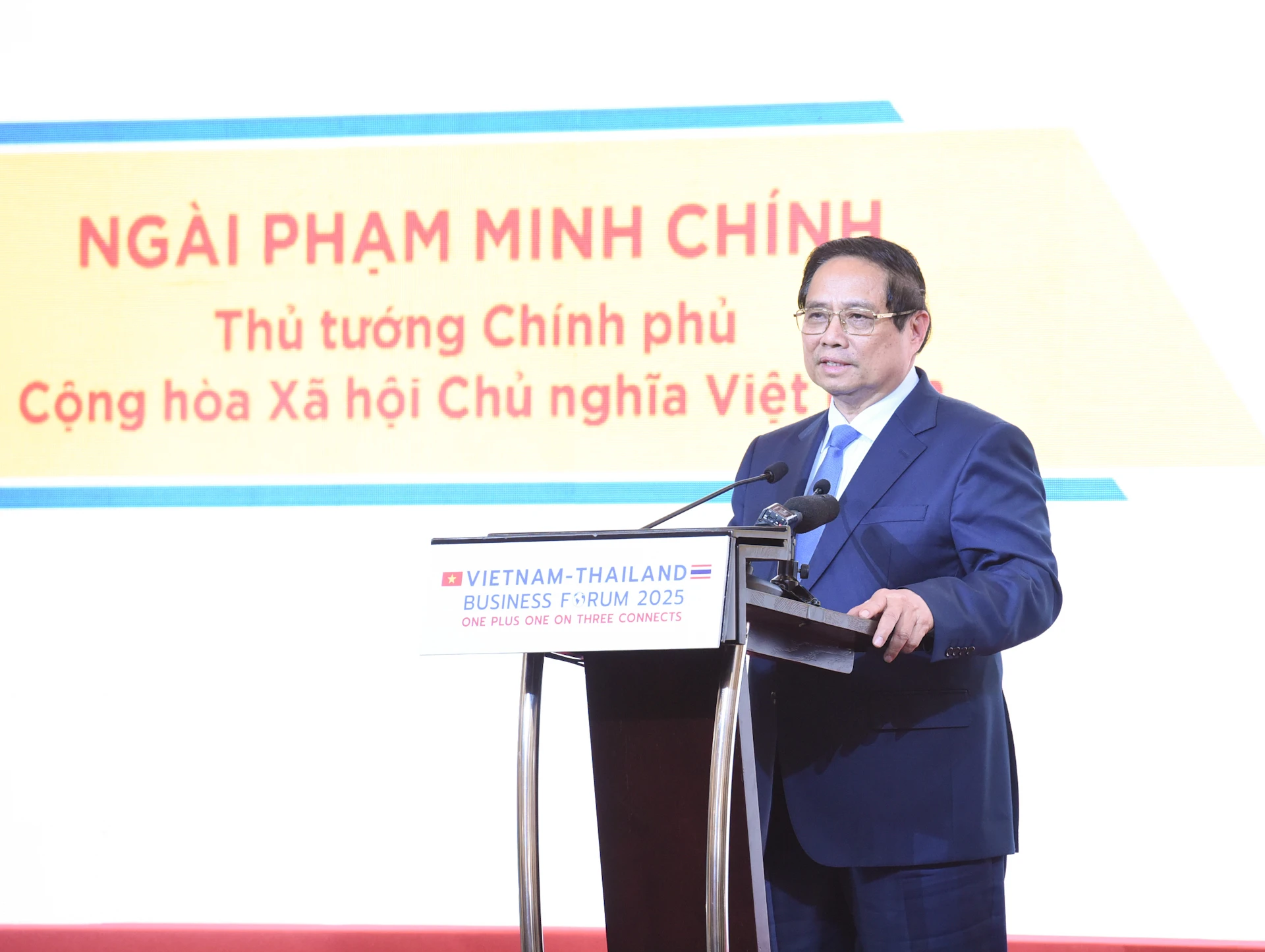 [Ảnh] Thủ tướng Phạm Minh Chính và Thủ tướng Vương quốc Thái Lan Paetongtarn Shinawatra dự Diễn đàn Doanh nghiệp Việt Nam-Thái Lan 2025 ảnh 3