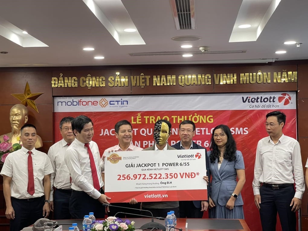 Kênh phân phối xổ số qua điện thoại của Vietlott thu hút hơn 3 triệu người chơi - 2