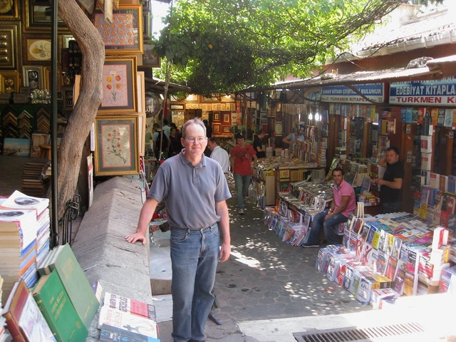 sahaflar-bazaar.webp