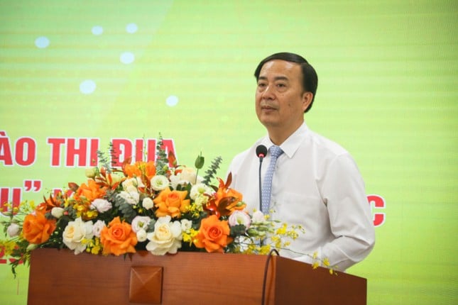 Chủ tịch huyện kể chuyện thoát nghèo nhờ phát triển du lịch ảnh 1