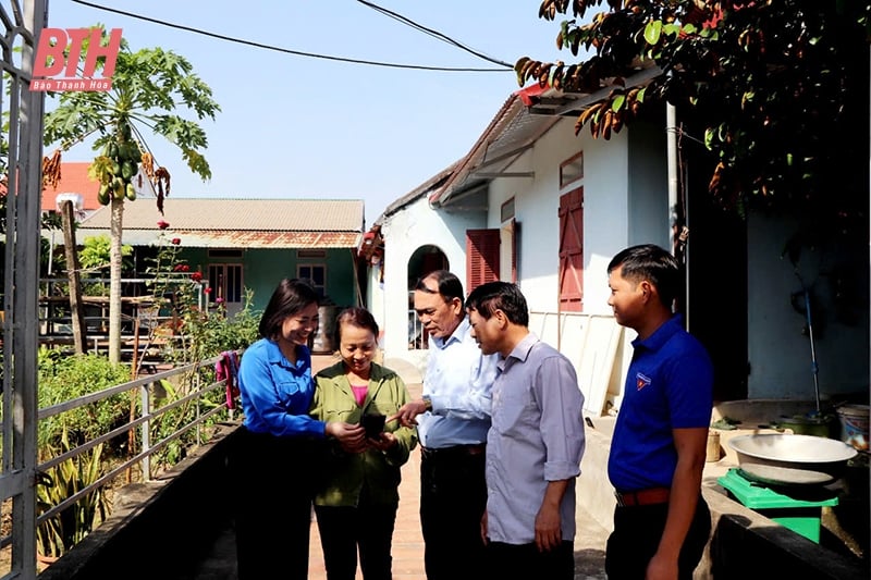 Yên Định sớm hoàn thành 100% chuyển đổi số cấp xã