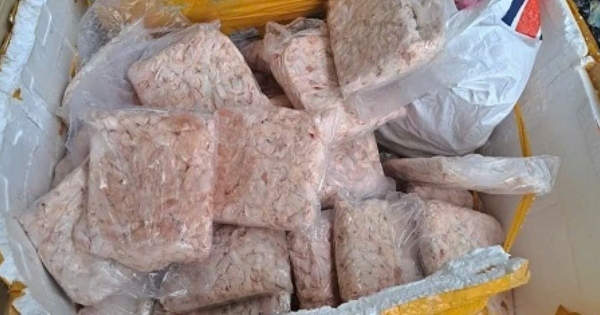 Thực phẩm “dỏm” len lỏi qua sàn thương mại điện tử, TPHCM đối phó thế nào?