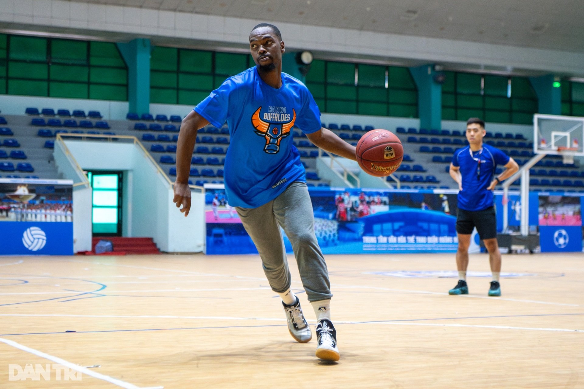 Những quân bài ngoại giúp Hanoi Buffaloes nuôi mộng vô địch VBA - 14