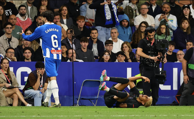 Lamine Yamal lập siêu phẩm, Barcelona vô địch sớm La Liga- Ảnh 5.