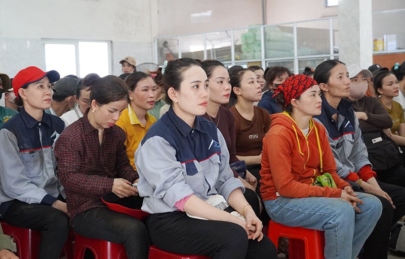 Các học viên tham gia lớp tập huấn.