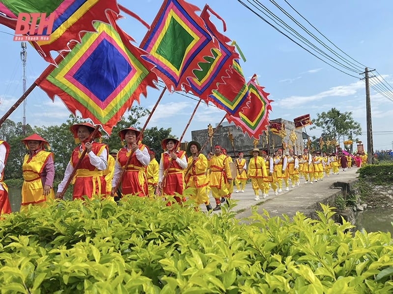 ទៅក្នុងចំណោមលំហូរវប្បធម៌ និងប្រវត្តិសាស្ត្រនៃមាតុភូមិ