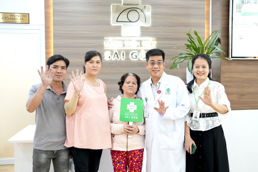 Ca phẫu thuật đặc biệt của người phụ nữ khuyết tật tại Mắt Sài Gòn Ngô Gia Tự - 2